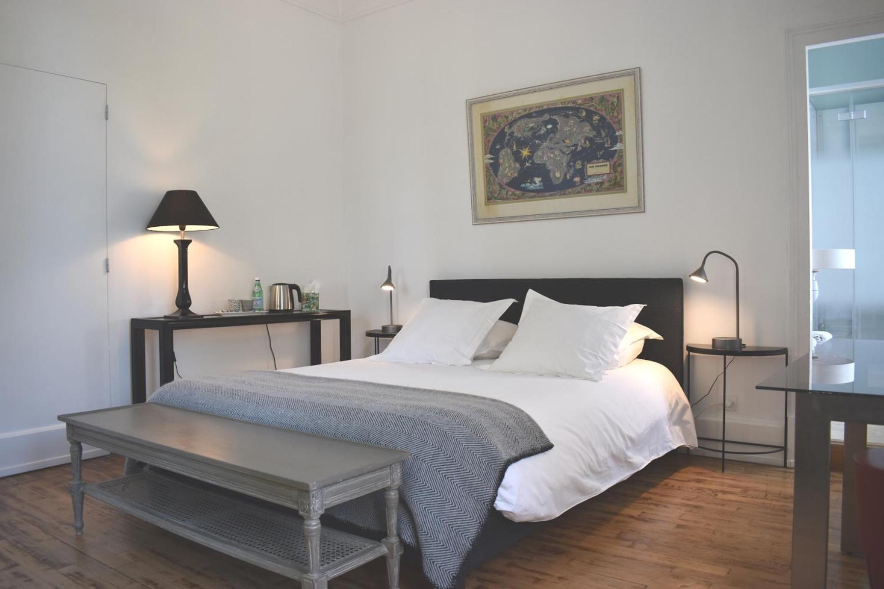 Bed and Breakfast Manoir Des Tuileries Du Buisson Верней-д'Авре-ет-д'Ітон Номер фото
