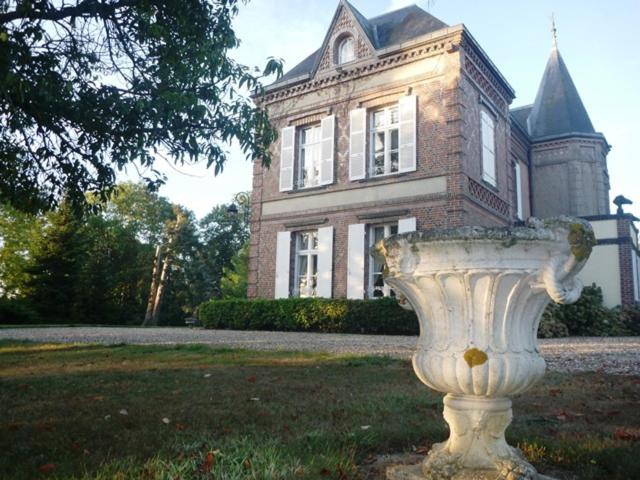 Bed and Breakfast Manoir Des Tuileries Du Buisson Верней-д'Авре-ет-д'Ітон Екстер'єр фото