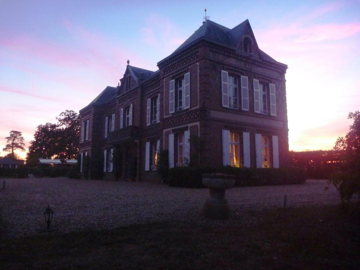 Bed and Breakfast Manoir Des Tuileries Du Buisson Верней-д'Авре-ет-д'Ітон Екстер'єр фото